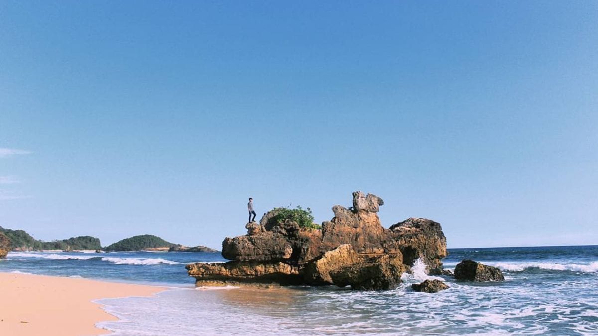 Pantai Selok Kipa: Destinasi Pantai Terbaik di Cilacap yang Tak Boleh Dilewatkan